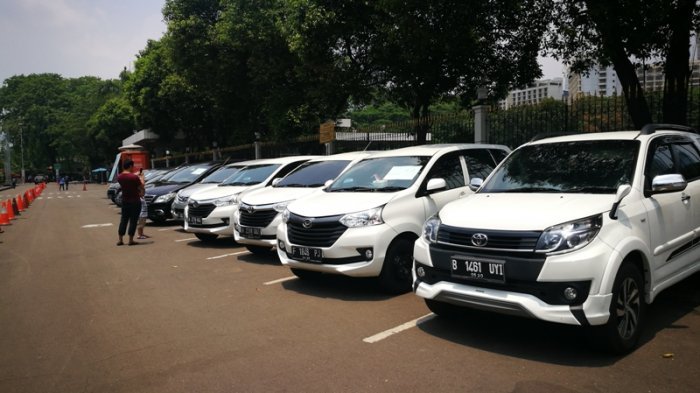 Puluhan Mobil Baru Subaru Berbagai Tipe Dilelang Hanya Rp 