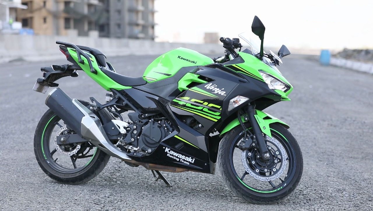 Kawasaki Ninja 300 2021