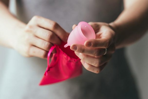 Mengenal Lebih Jauh Menstrual Cup Alat Penampung Darah Pengganti