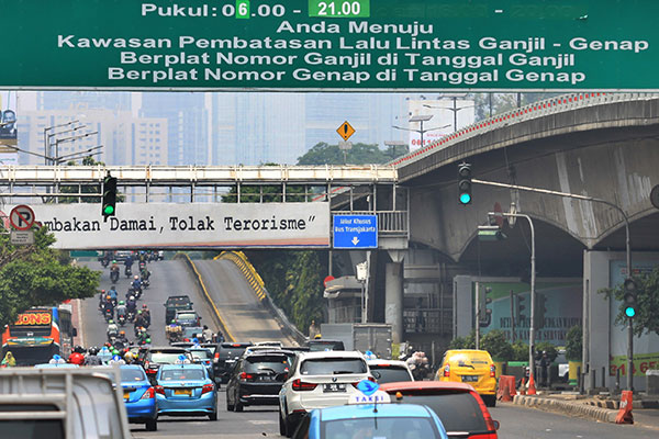 Kabar Gembira Kendaraan Listrik  Bakal Bebas  Aturan  Ganjil  