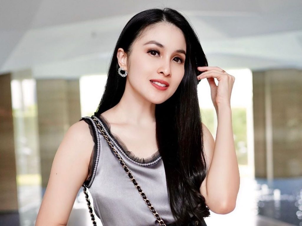 Sandra dewi. Dewi Sandra. Актриса Dewi. Немка актриса Dewi биография. Vagina telanjang Artis Indonesia Sandra Dewi.